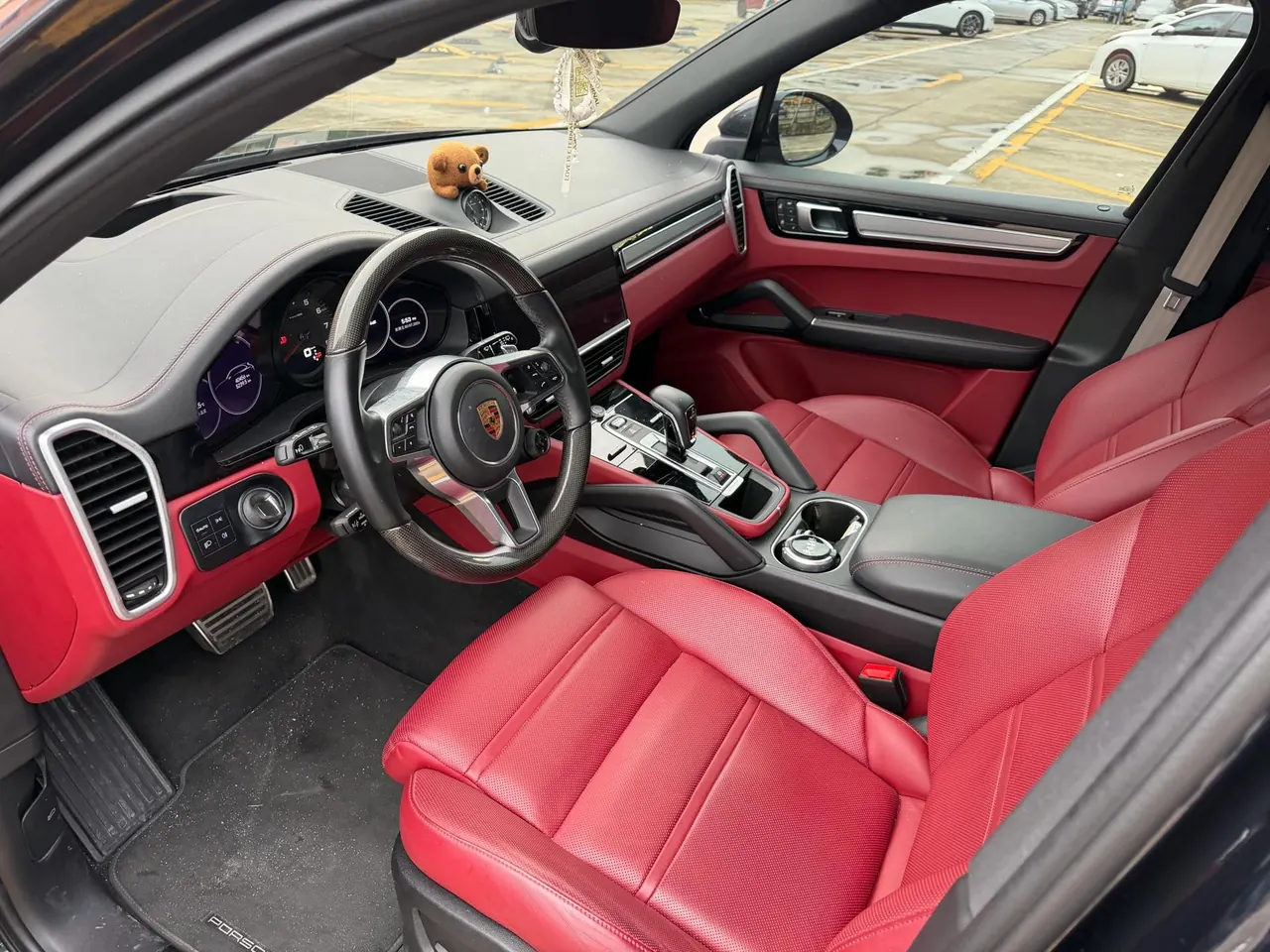 Porsche Cayenne (Imported) 2023 Cayenne 3.0T Platinum Edition Automatic Gear 6