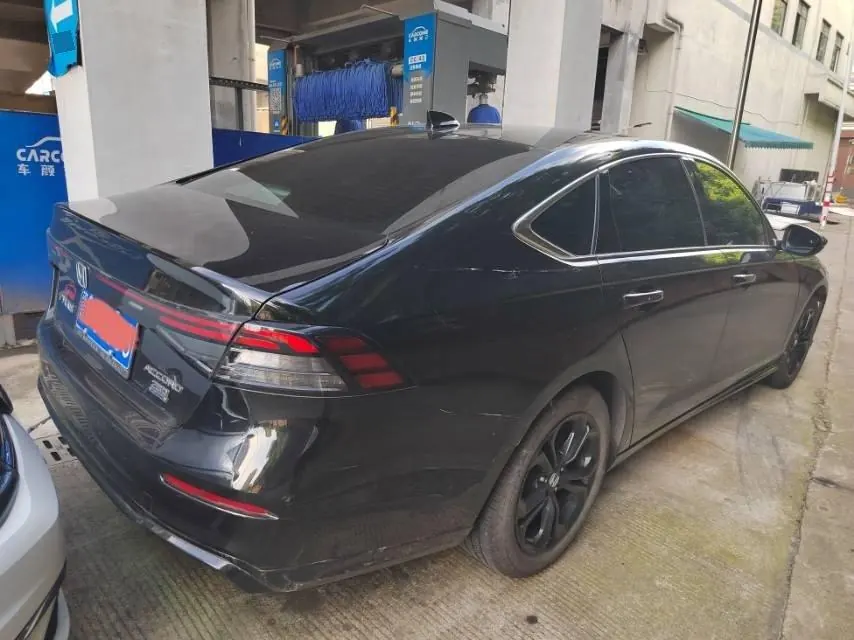 Honda 2025 11th Generation Accord 1.5T Stepless 260TURBO Sports Series Deluxe Automatic Gear 4