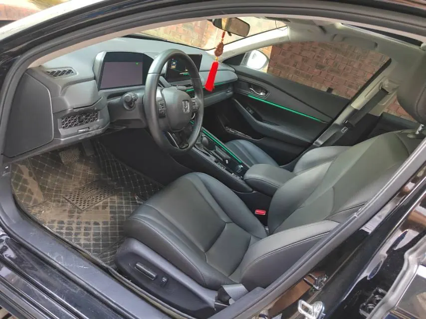 Honda 2025 11th Generation Accord 1.5T Stepless 260TURBO Sports Series Deluxe Automatic Gear 6