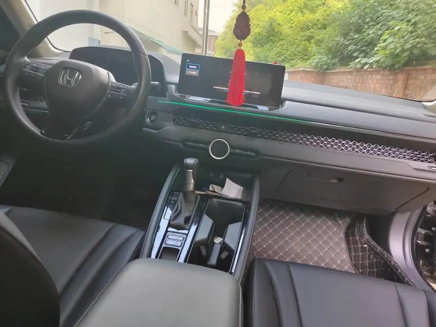 Honda 2025 11th Generation Accord 1.5T Stepless 260TURBO Sports Series Deluxe Automatic Gear 9