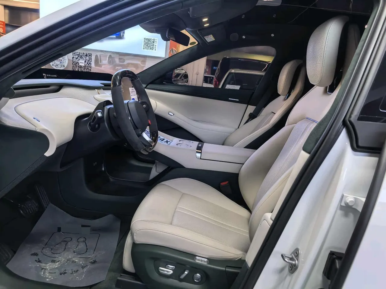 MI 2025 YU7 Long Endurance High Performance Four-wheel Drive Max Edition Automatic Gear 5