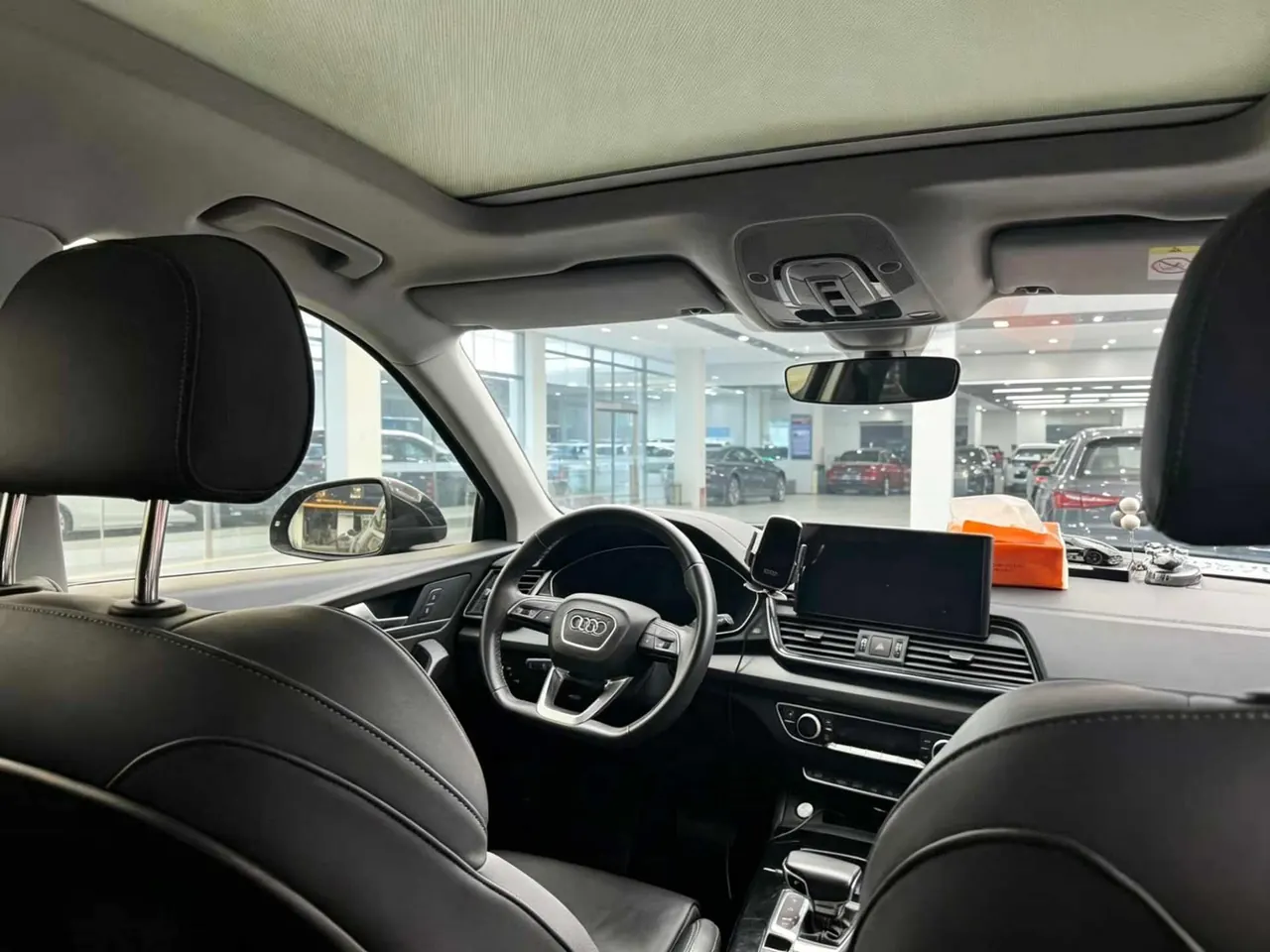 Audi 2022 Q5L 2.0TFSI 40TFSI luxury dynamic automatic 3