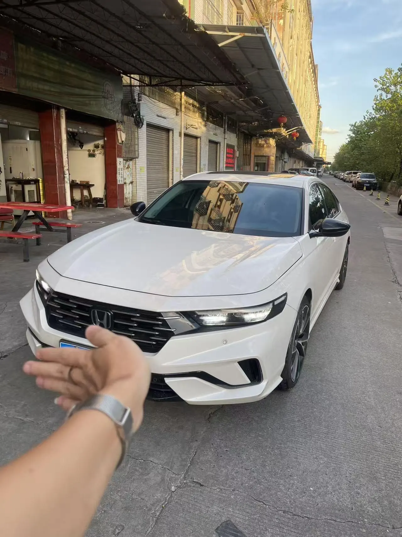 Honda 2025 11th Generation Accord 1.5T Stepless 260TURBO Sports Series Premium Edition Automatic Gear - View 1