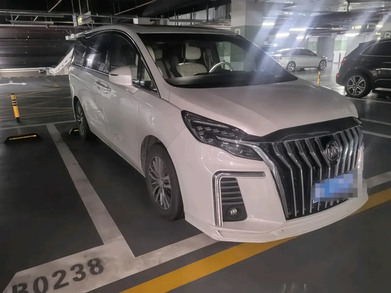 Buick 2020 GL8 ES Lu Zun 2.0T 653T Comfortable Automatic Gear 3