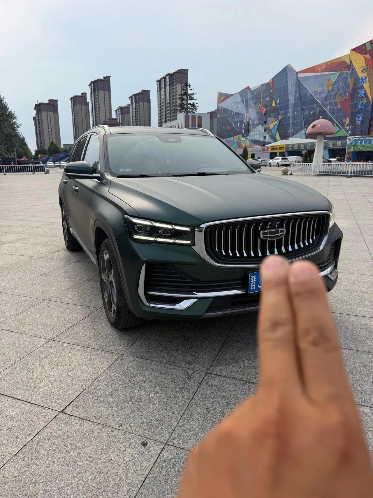 Geely 2024 XingyueL (Monjaro) 2.0TD high-power two-wheel drive cloud version automatic gear 3