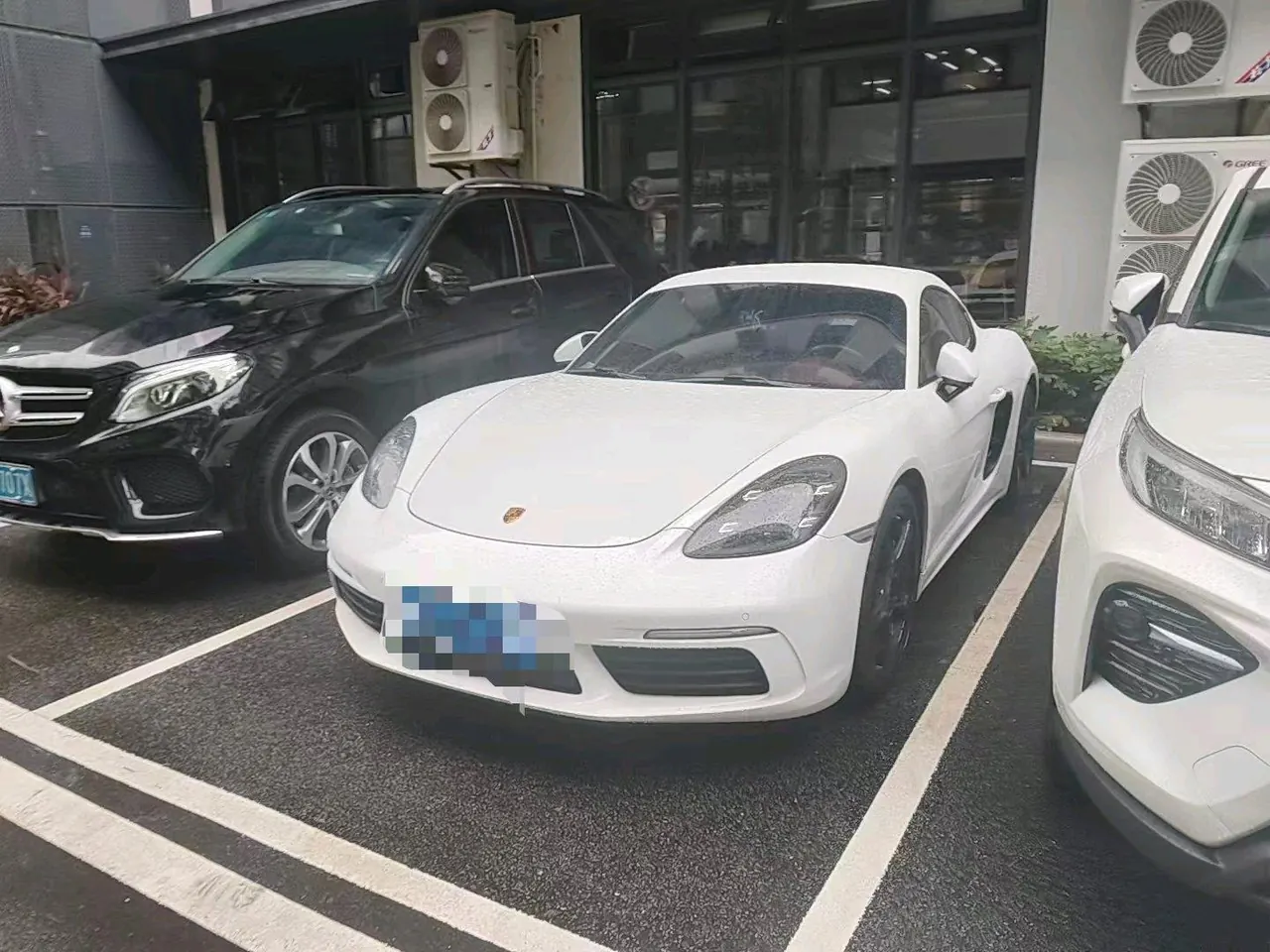 Открыть галерею: Porsche 718 (Imported) 2020 718 Carman 2.0T Automatic