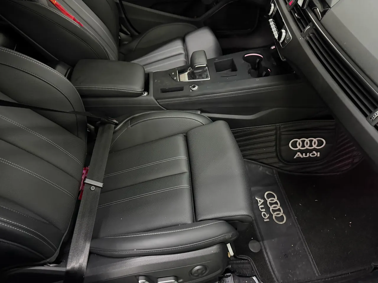 Audi 2024 A4L 2.0TFSI 45TFSI Quattro Selected Dynamic Automatic 7