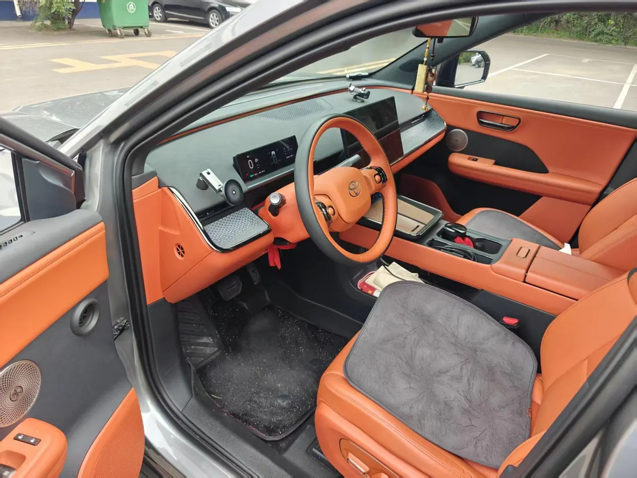 Toyota 2025 Platinum Intelligence 3X 520 Pro Advanced Intelligence Driving Edition Automatic Gear 6