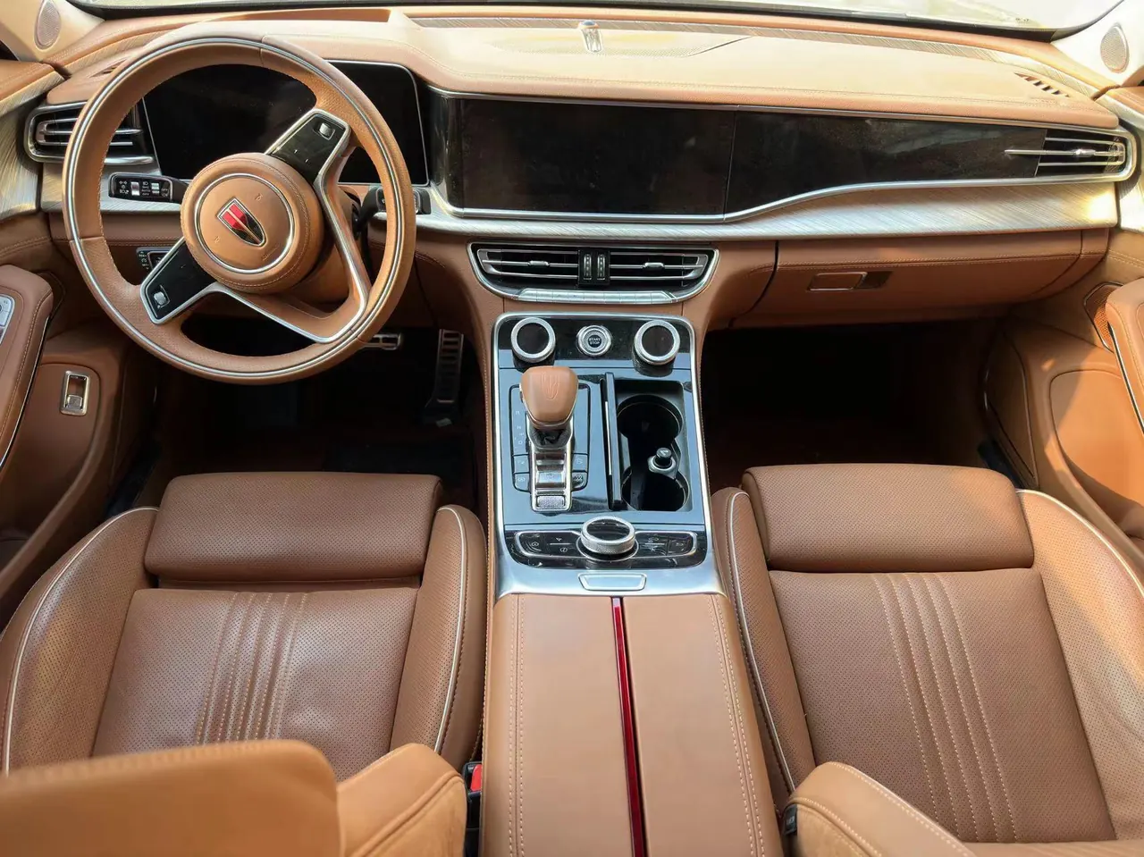 HongQi 2020 H9 48V 2.0T Zhilian Qi Chang Edition Automatic Gear 5