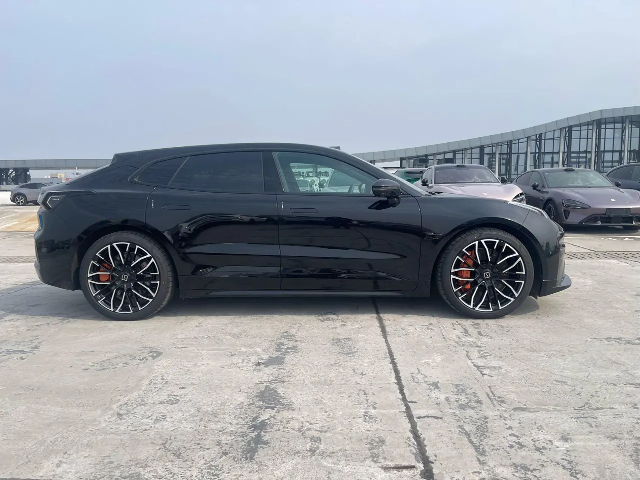 Zeekr 2025 Zeekr 001 YOU version 100kWh four-wheel drive automatic gear 10