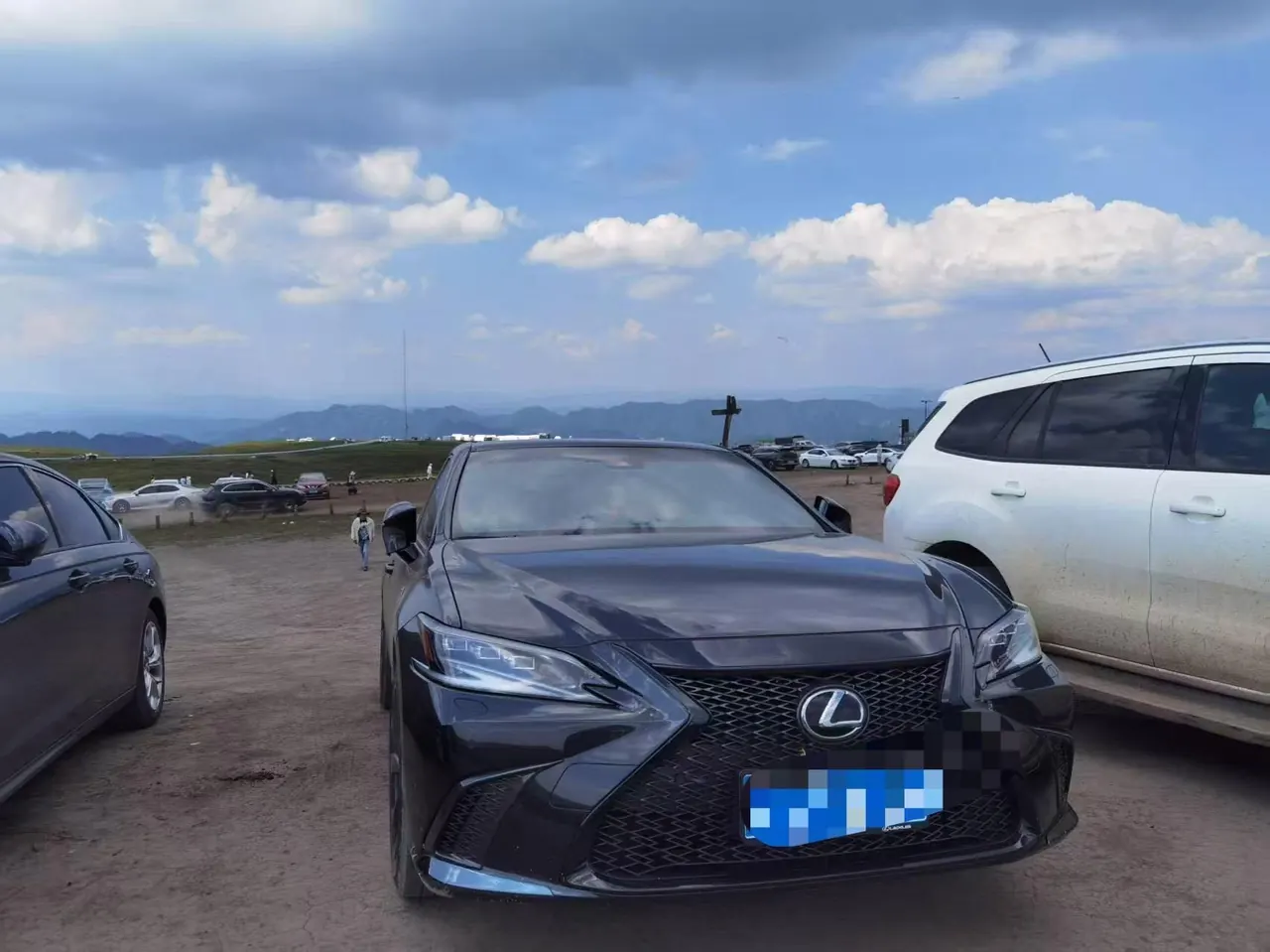 Lexus ES (Imported) 2022 ES300h 2.5 Stepless Premium Edition Automatic Gear 2