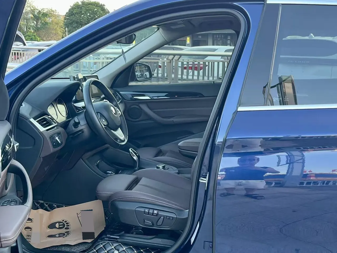 BMW 2020 X1 sDrive25Li 2.0T Leading Automatic Gear 5