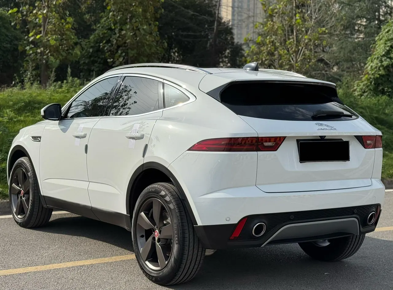 Jaguar 2024 E-PACE 48V 1.5T Youth Sports Edition R-DYNAMIC Automatic 10