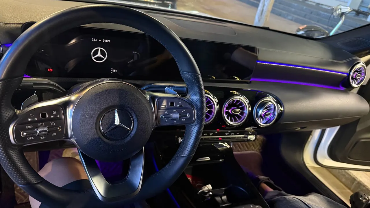 Mercedes Benz Class A 2022 A 200 L 1.3T Dynamic Automatic 9
