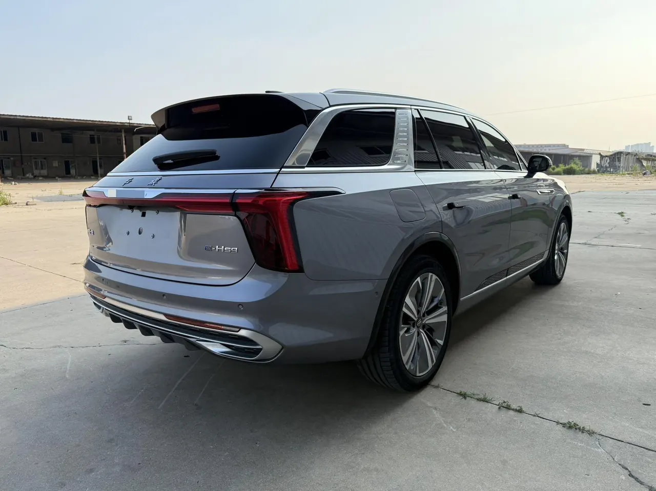 HongQi 2021 E-HS9 Flag Enjoy 6-seat Automatic Gear 9
