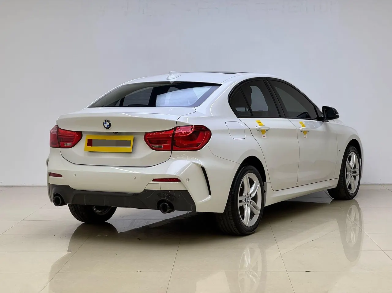 BMW 1 Series 2021 120i 1.5T M Sports Obsidian Night Edition Automatic Gear 7