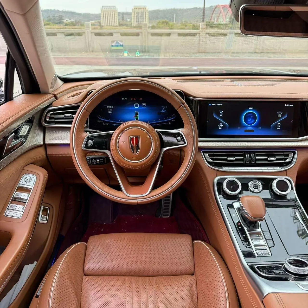 HongQi 2020 H9 3.0T Zhilian Qi Chang Edition Automatic Gear 6