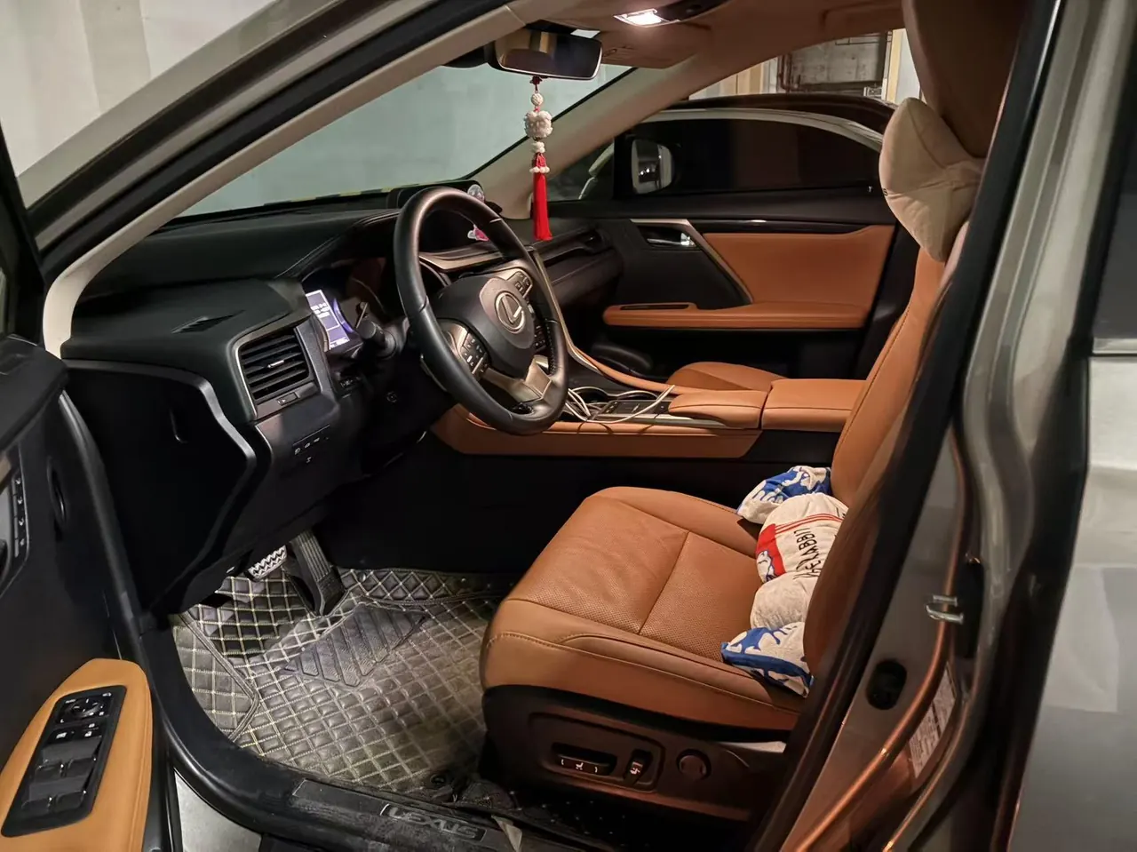 Lexus RX (Imported) 2020 RX300 2.0T Four-wheel Drive Elegant Automatic Gear 2