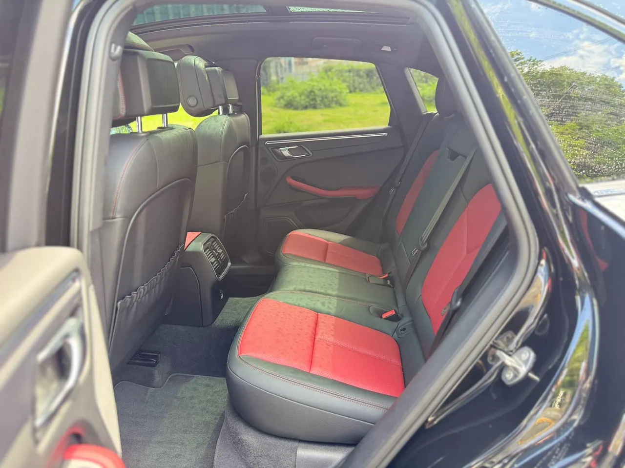 Porsche Macan (Imported) 2020 Macan 2.0T Automatic Gear 11