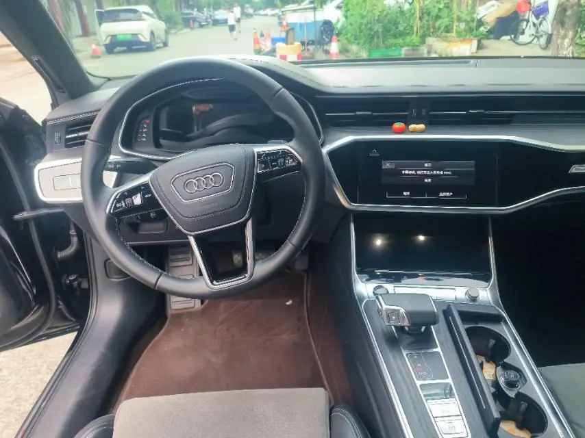 Audi 2024 A6L 2.0TFSI 45TFSI Quattro Selected Dynamic Automatic 7