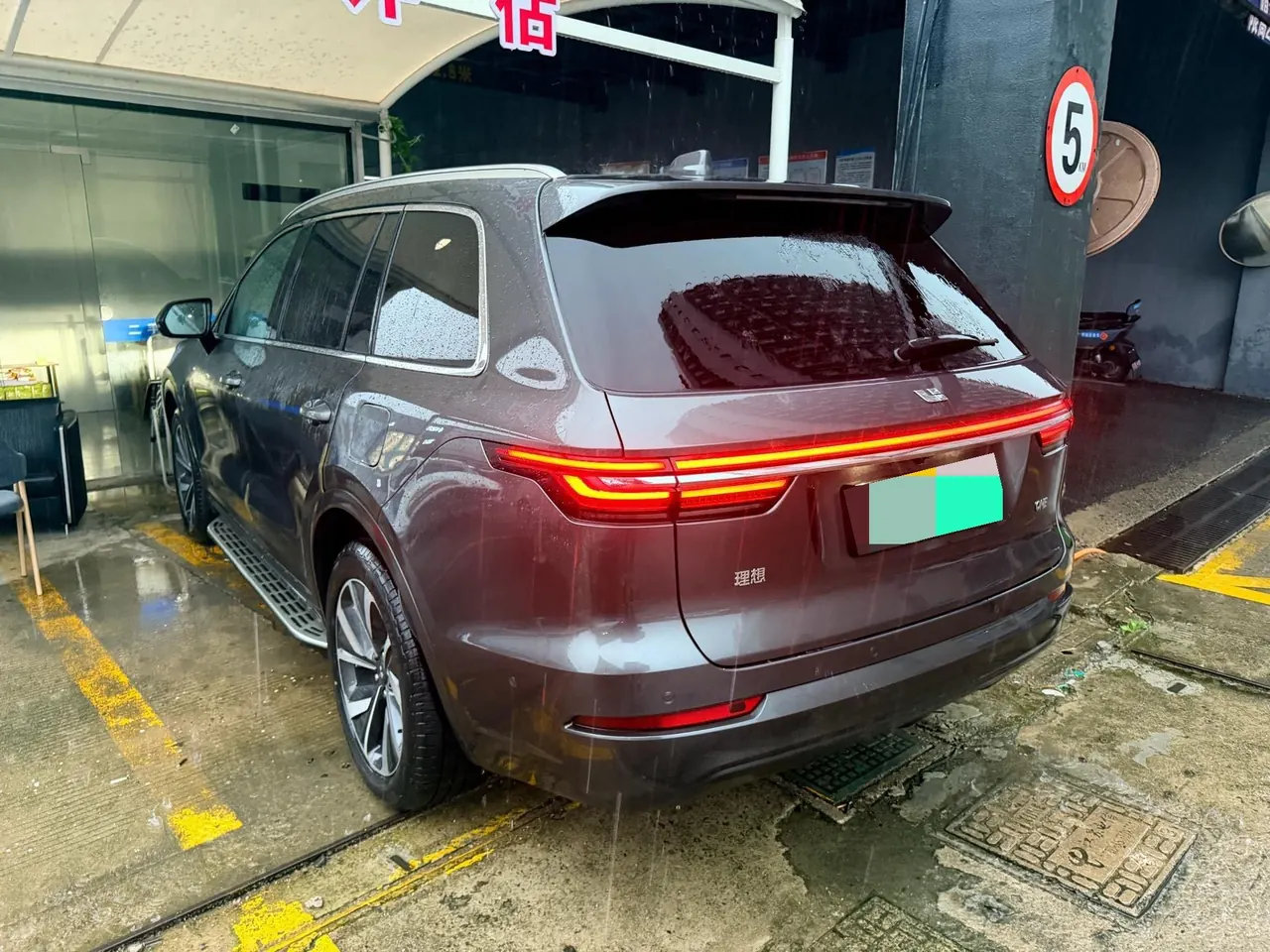 Li 2021 ONE 1.2T extended range 6-seat automatic gear 3