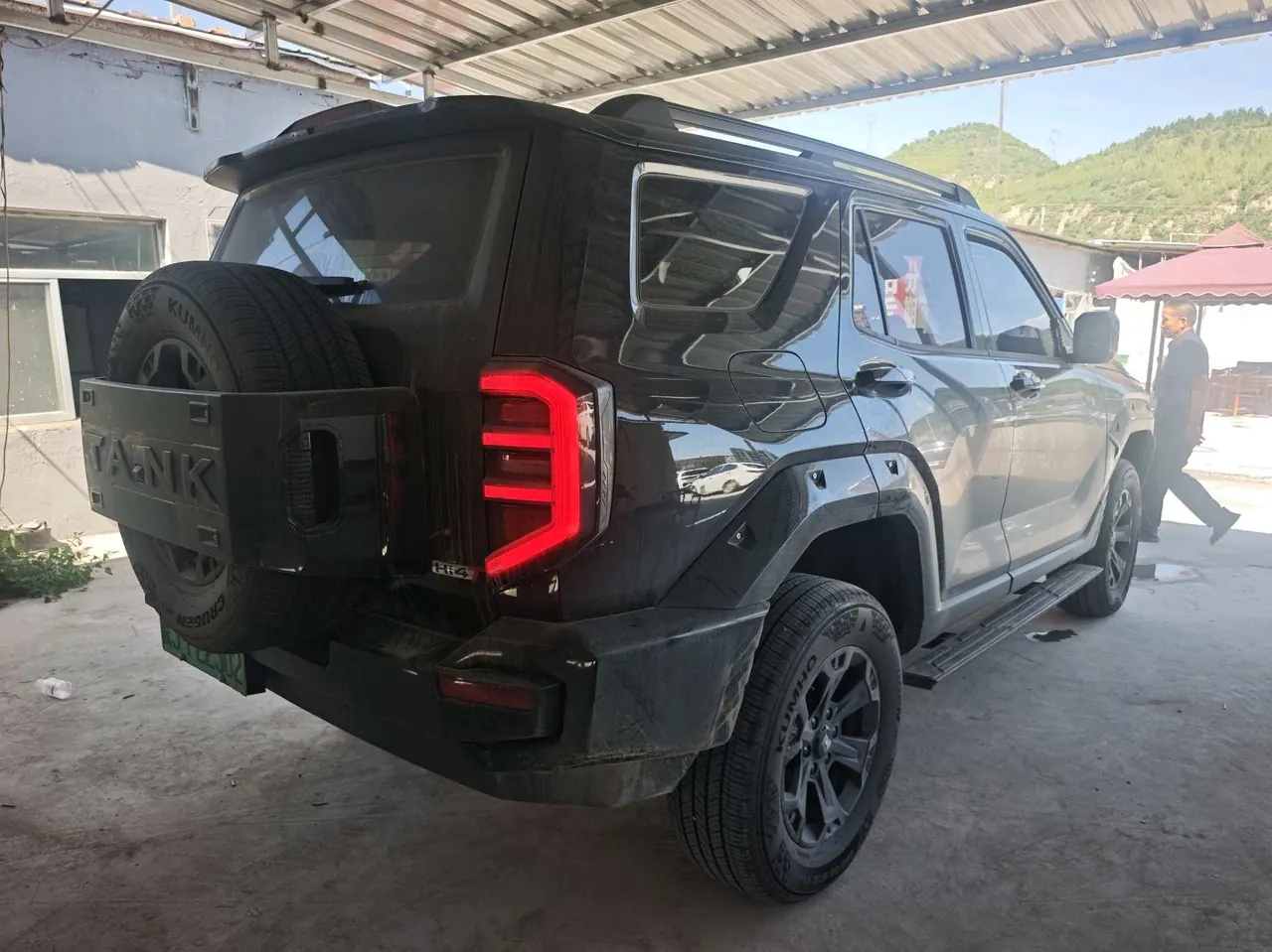 Tank 2024 Tank 400 Hi4-T 2.0T off-road version automatic gear 8