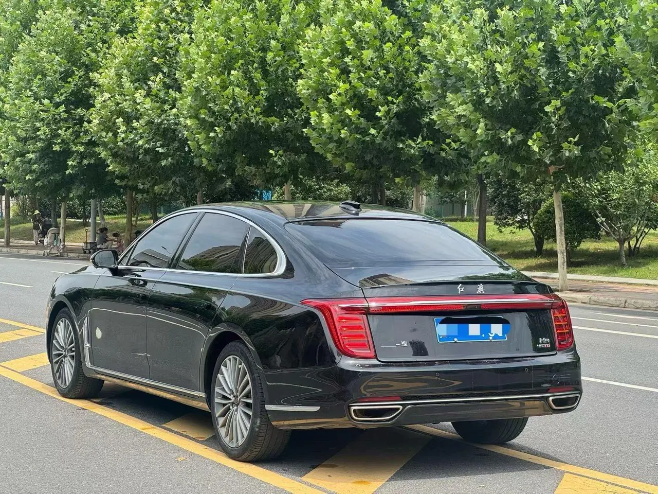 HongQi 2020 H9 48V 2.0T Zhilian Qi Chang Edition Automatic Gear 7