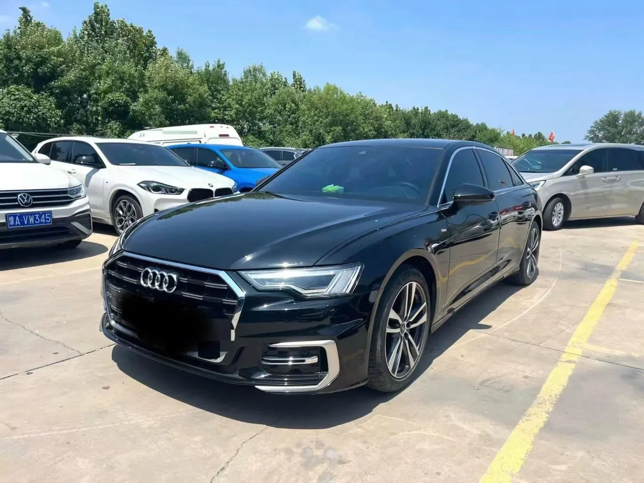 Audi 2024 A6L 2.0TFSI 40TFSI Deluxe Dynamic Automatic - View 1