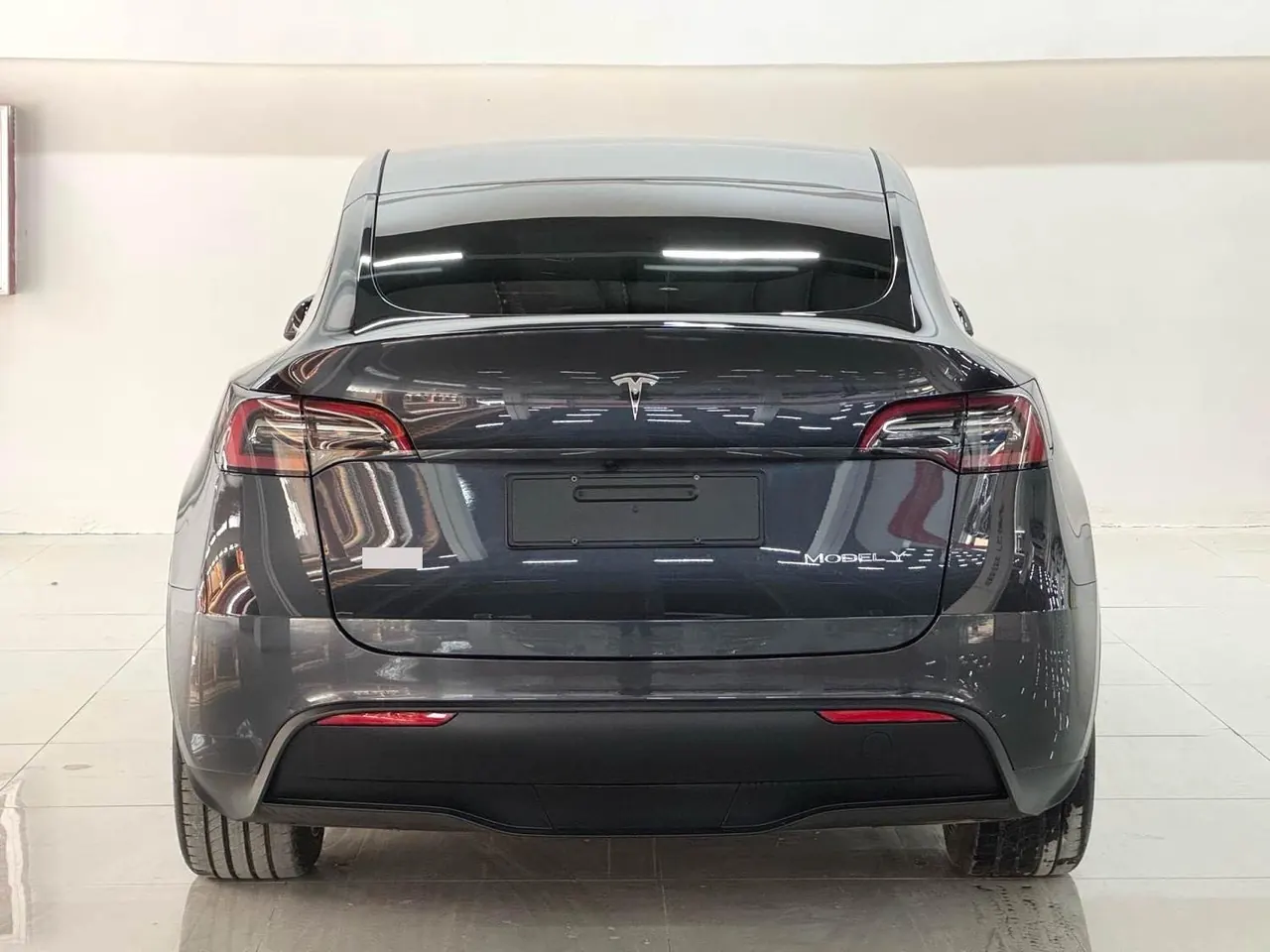 Tesla 2024 Model Y rear-wheel drive version automatic transmission 8