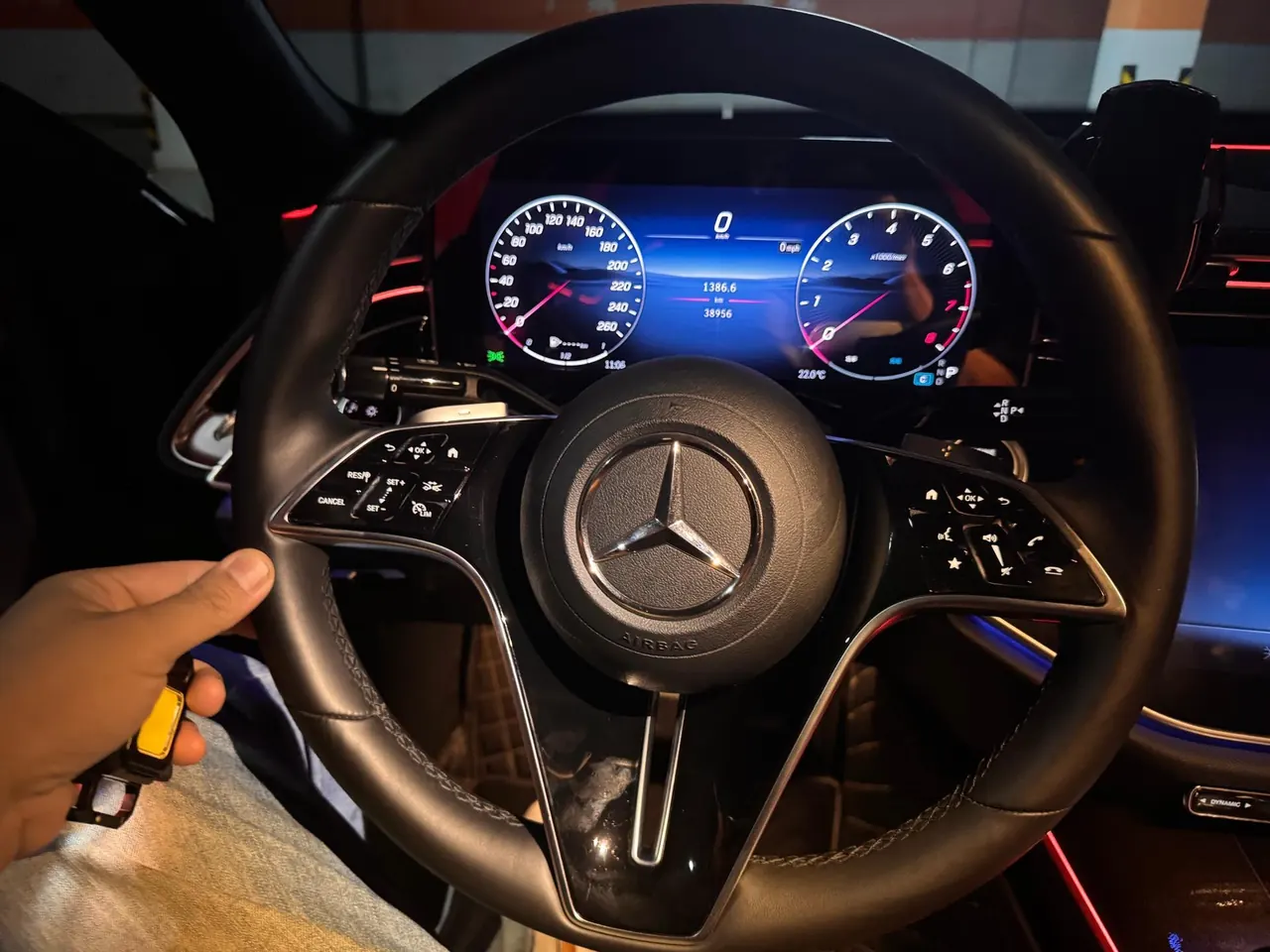 Mercedes Benz E Class 2024 E 300 L 48V 2.0T Luxury Automatic Gear 7