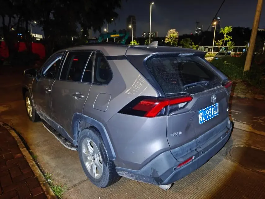 Toyota 2020 RAV4 Rongbo 2.0 Stepless Two-Drive City Edition Automatic Gear 3