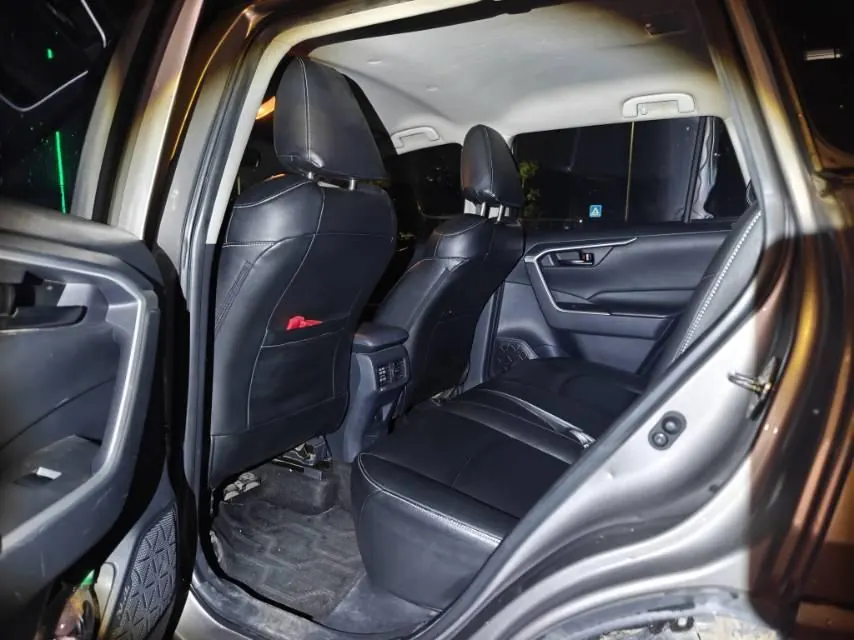 Toyota 2020 RAV4 Rongbo 2.0 Stepless Two-Drive City Edition Automatic Gear 4