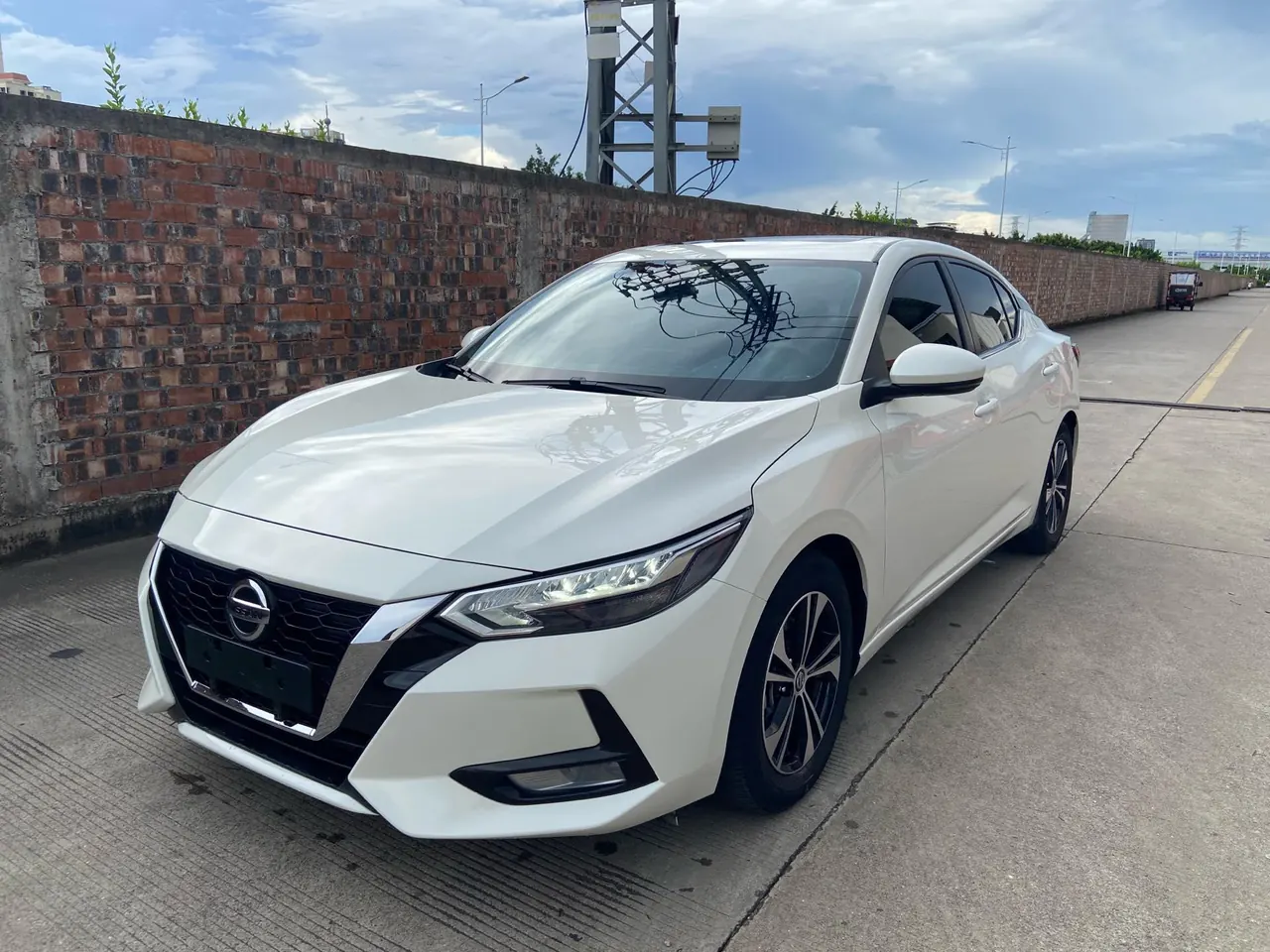 Nissan 2020 Xuanyi 1.6 Stepless XL Pleasant Edition (Modified) Automatic Gear - View 1
