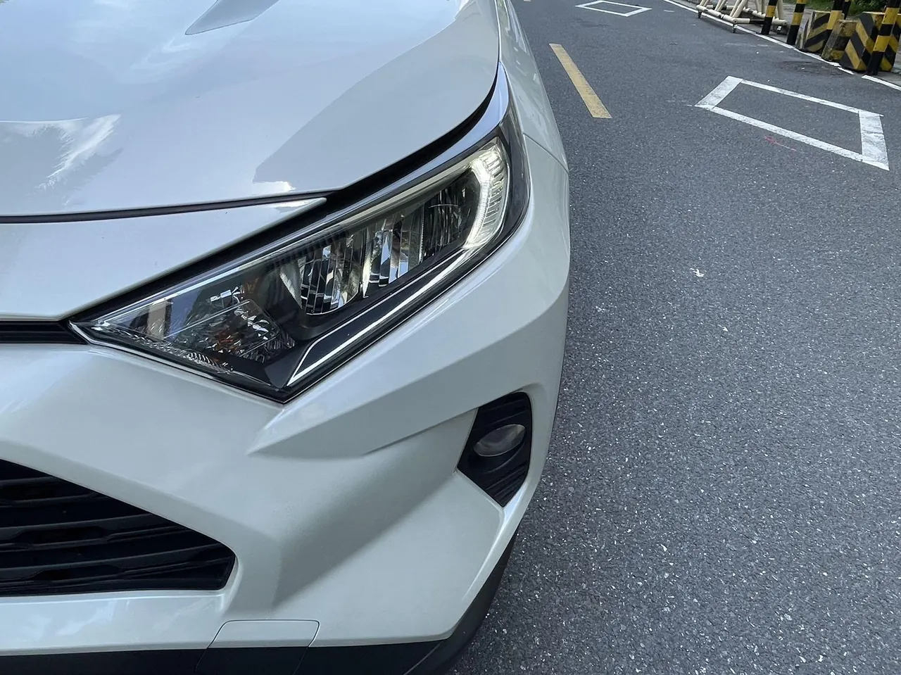 Toyota 2020 RAV4 Rongfeng 2.0 Stepless Four-wheel Drive Fashion Edition Automatic Gear 10