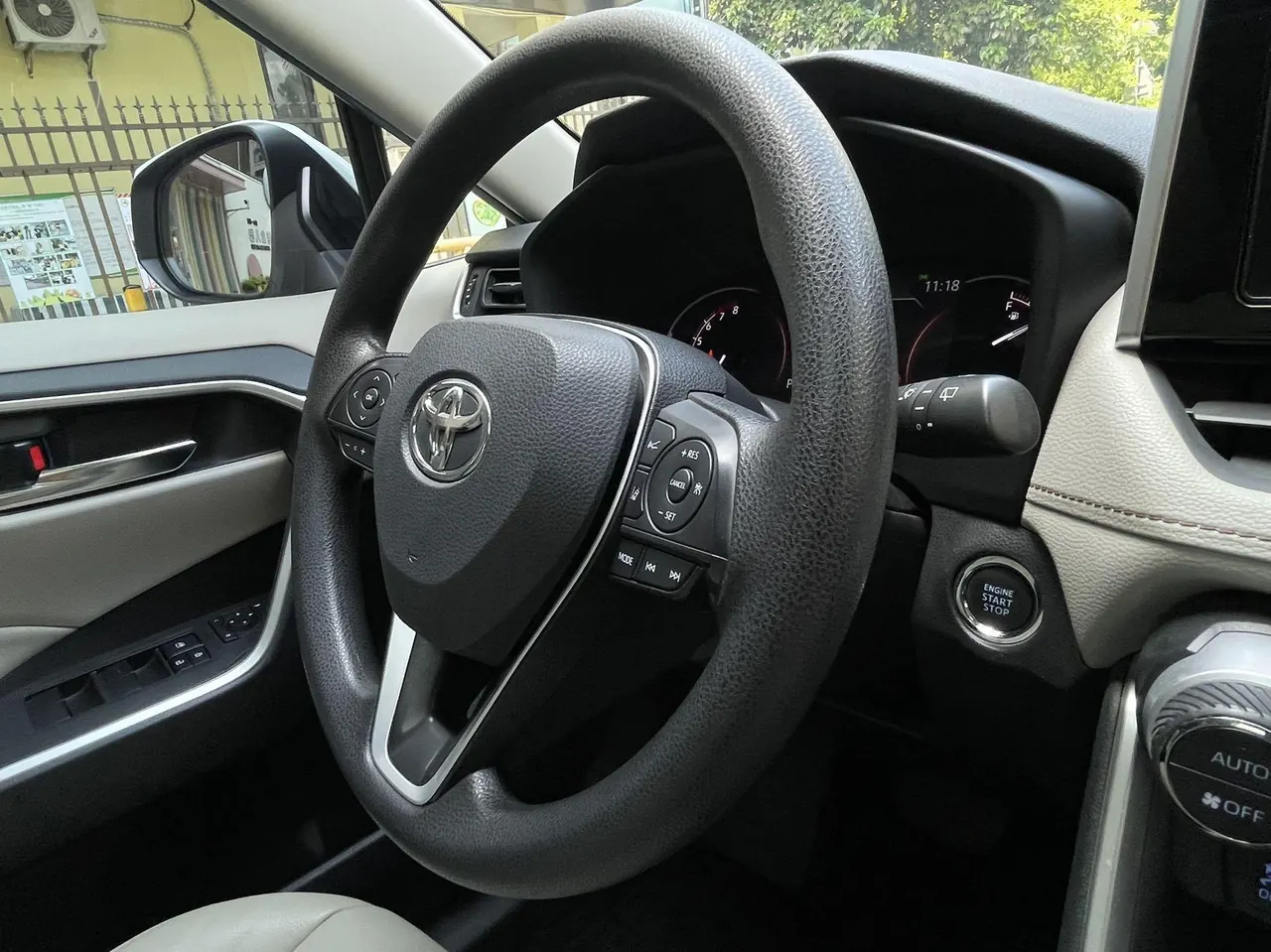 Toyota 2020 RAV4 Rongfeng 2.0 Stepless Four-wheel Drive Fashion Edition Automatic Gear 15