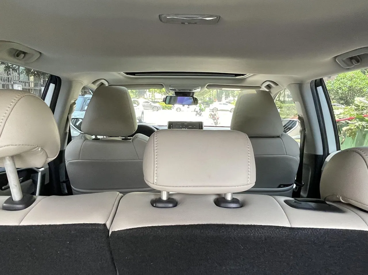 Toyota 2020 RAV4 Rongfeng 2.0 Stepless Four-wheel Drive Fashion Edition Automatic Gear 21