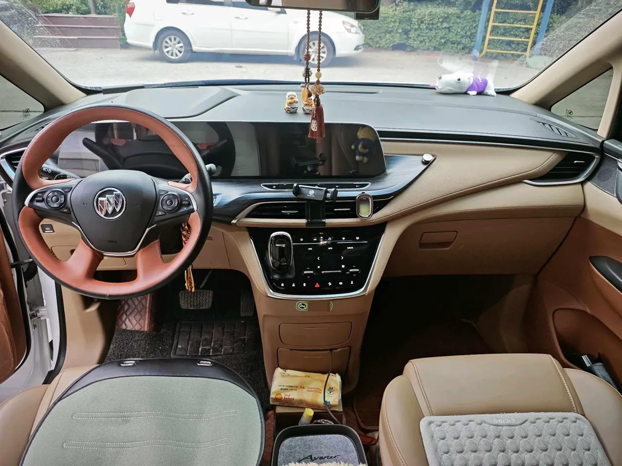 Buick 2020 GL8 ES Lu Zun 2.0T 653T Luxury Automatic Gear 4