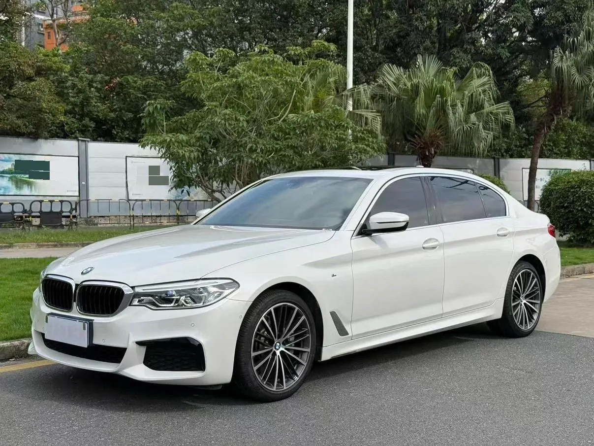 Open image lightbox: BMW 5 Series 2020 530Li 2.0T Leading M Sports Suit Automatic Gear