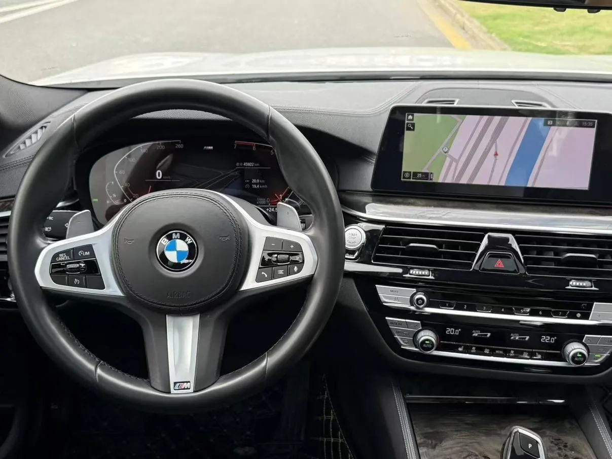 BMW 5 Series 2020 530Li 2.0T Leading M Sports Suit Automatic Gear 9