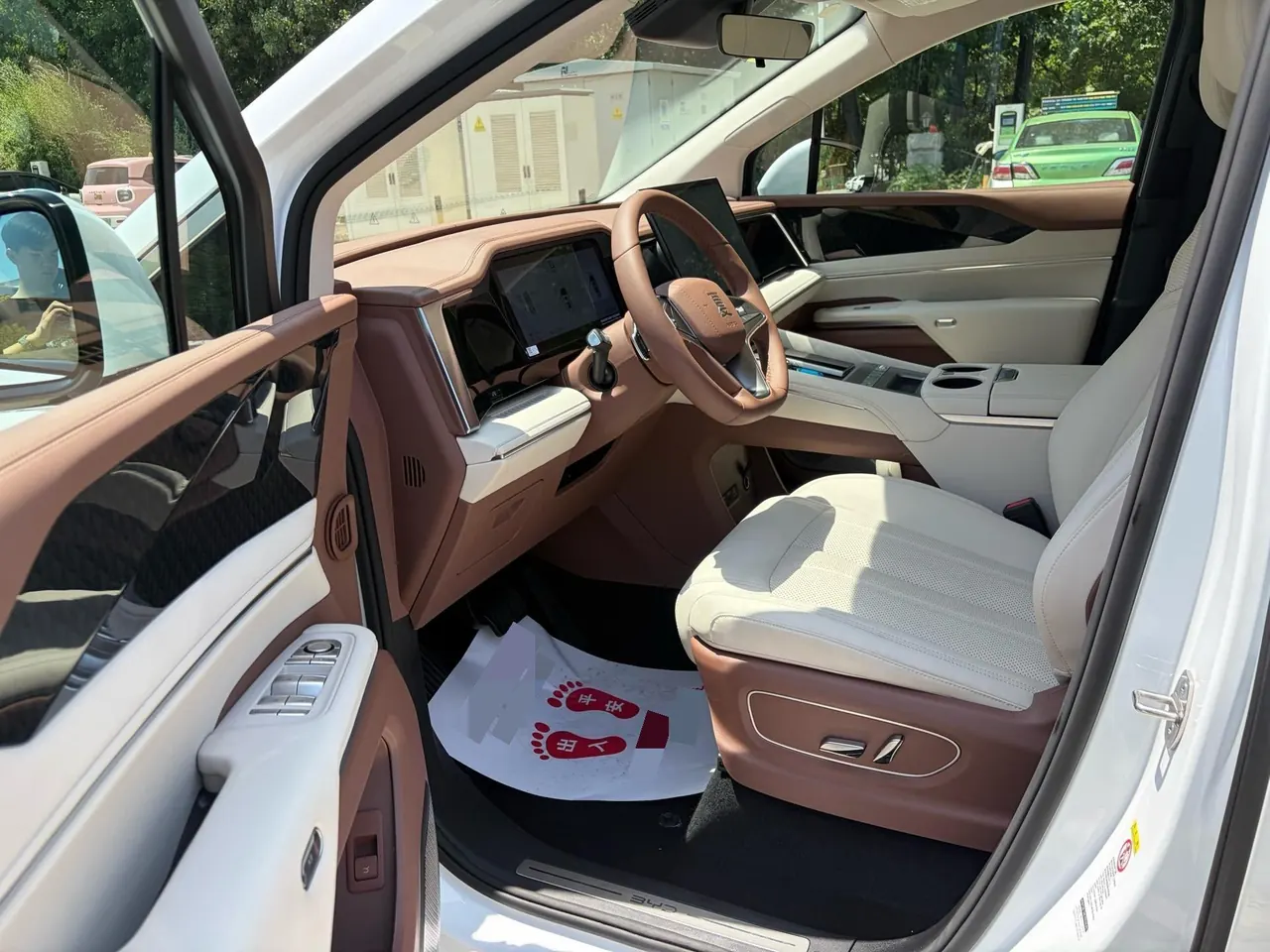 BYD 2025 summer DM-i 1.5T stepless 100km leading automatic gear 10