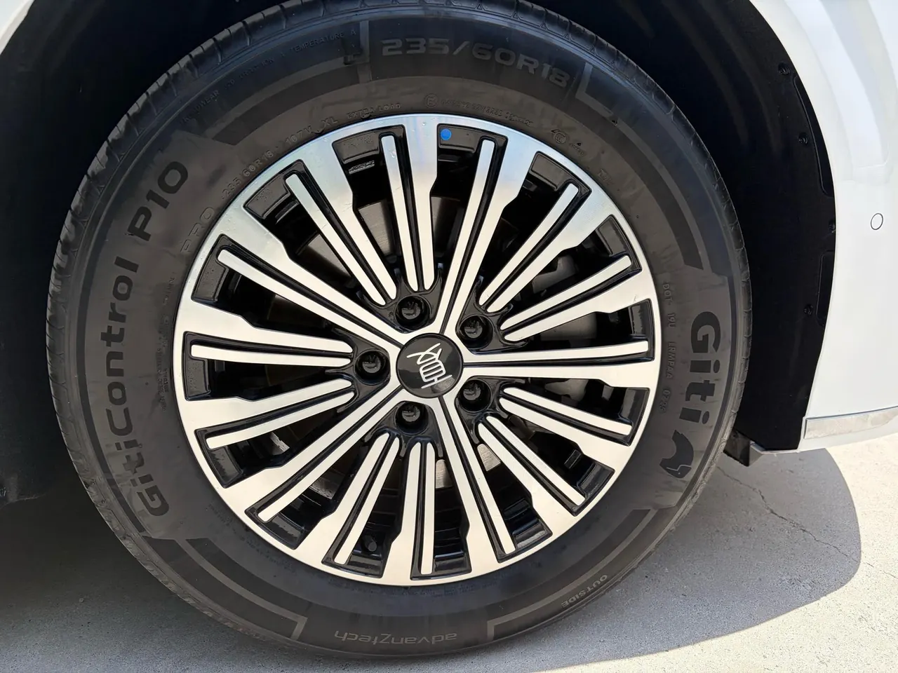 BYD 2025 summer DM-i 1.5T stepless 100km leading automatic gear 9