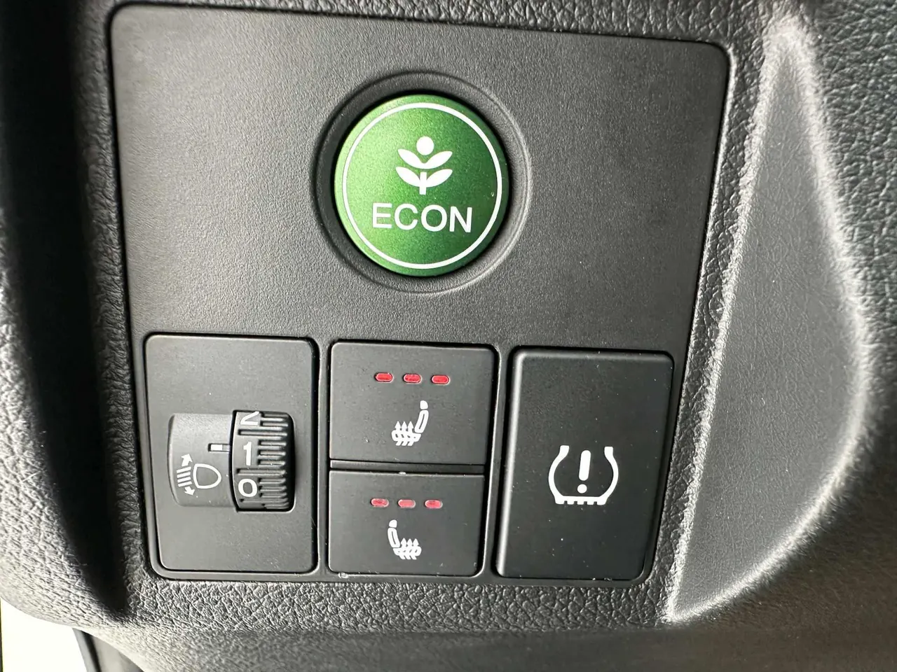 Honda 2021 XR-V 1.5 Stepless Deluxe Edition Automatic Gear 13