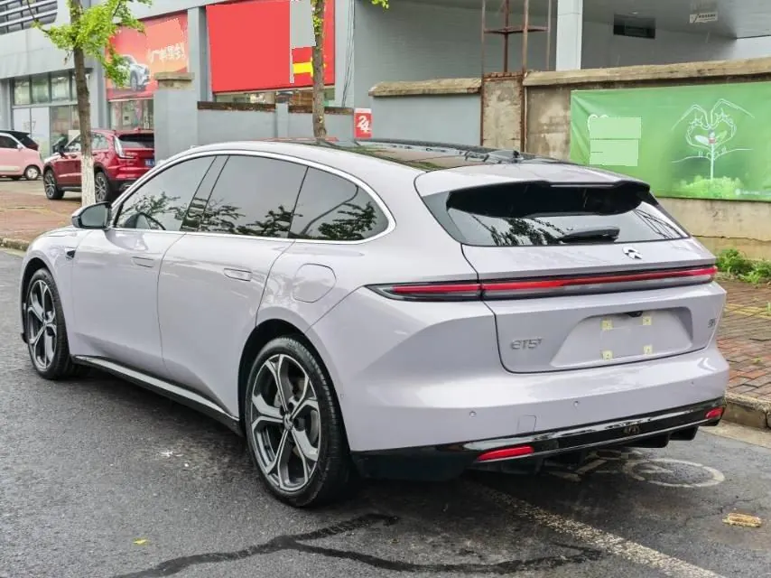 NIO 2025 ET5T 75kWh Touring automatic 7