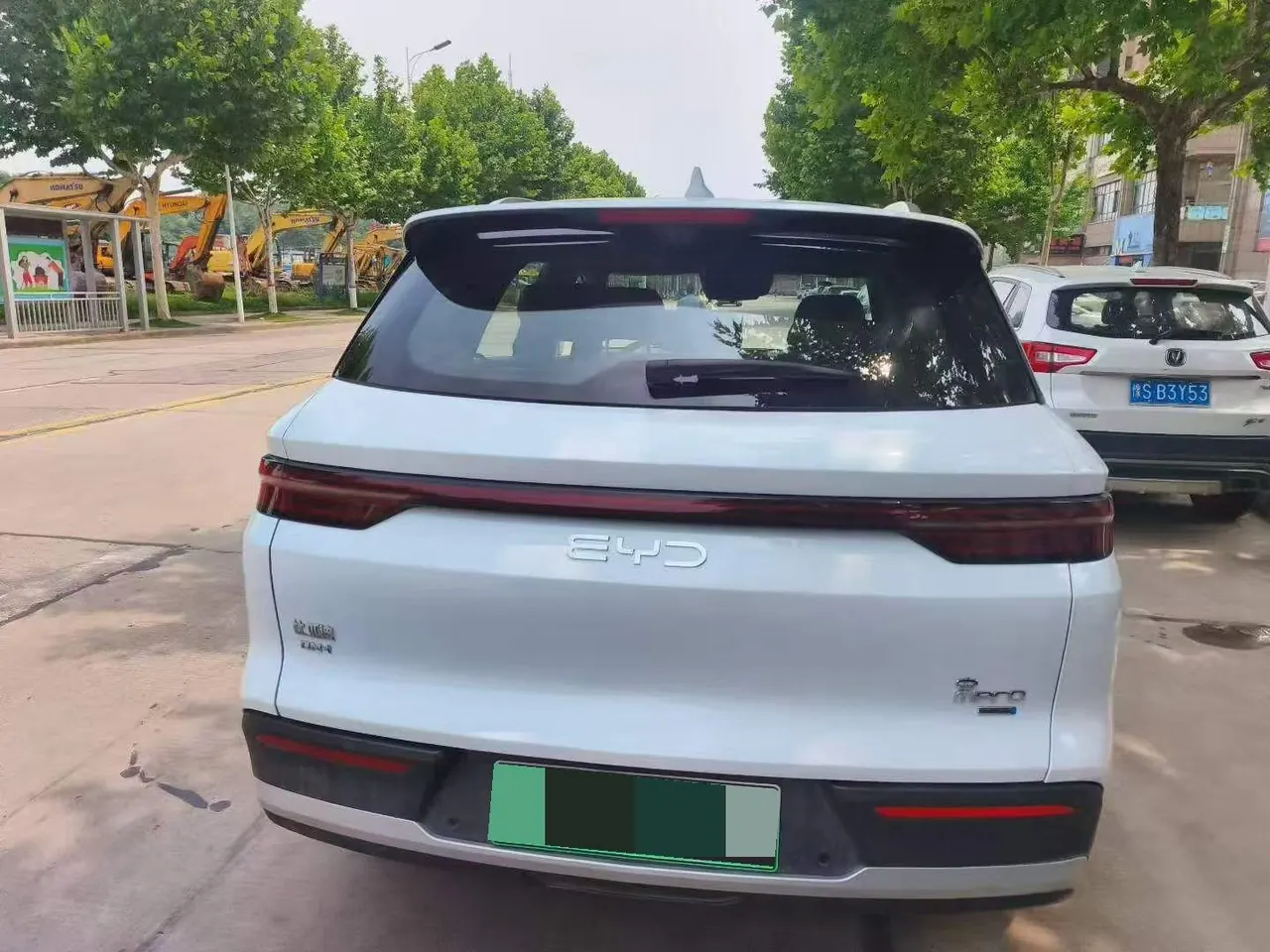 BYD Song Pro New Energy 2025 Song Pro DM-i 1.5 Stepless 75KM Exceed Automatic Gear 8