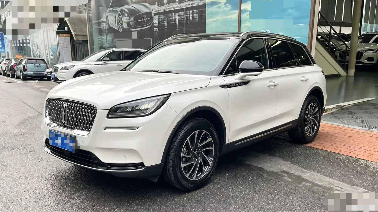 打开图片灯箱:Lincoln 2022 adventurer 2.0T two-wheel drive MONO limited edition automatic gear