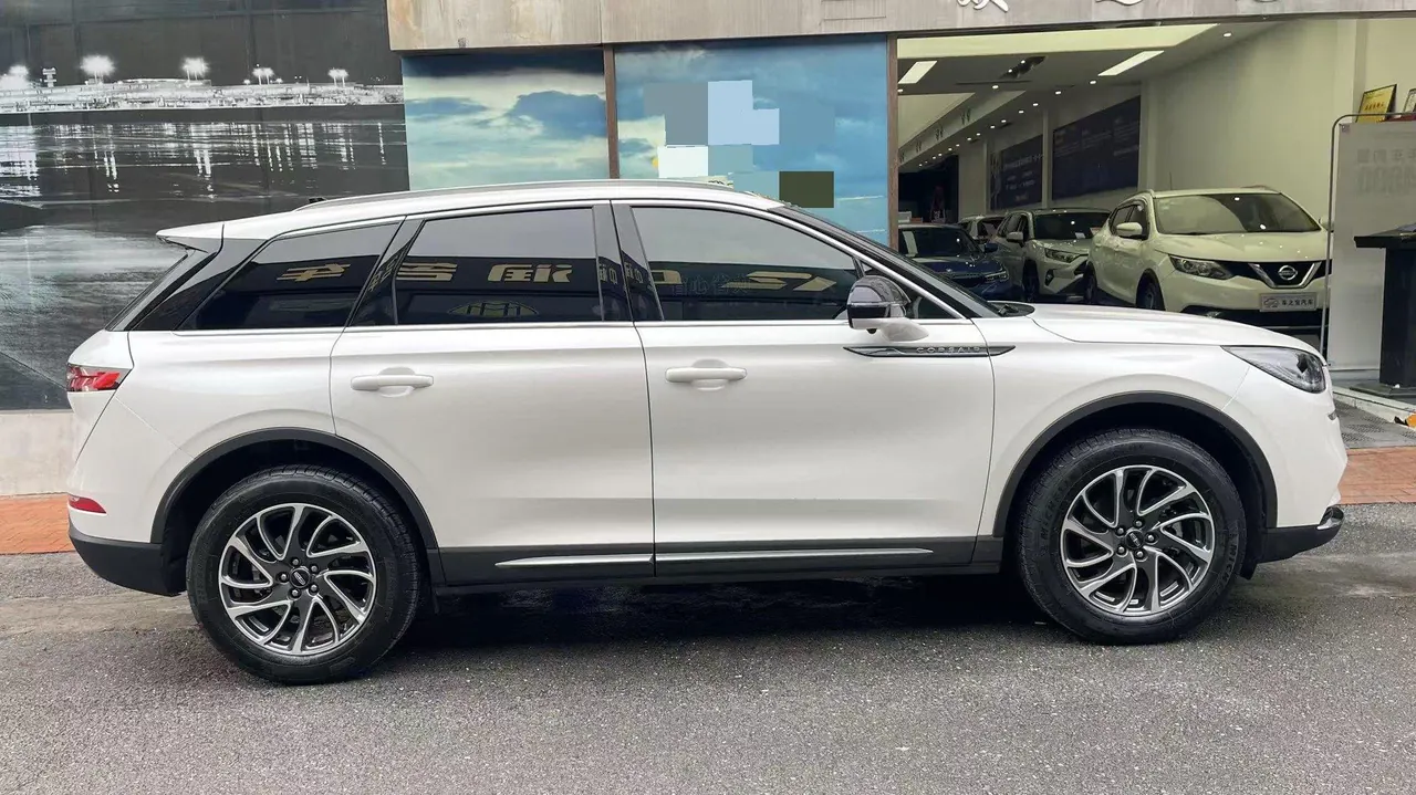 Lincoln 2022 adventurer 2.0T two-wheel drive MONO limited edition automatic gear 4