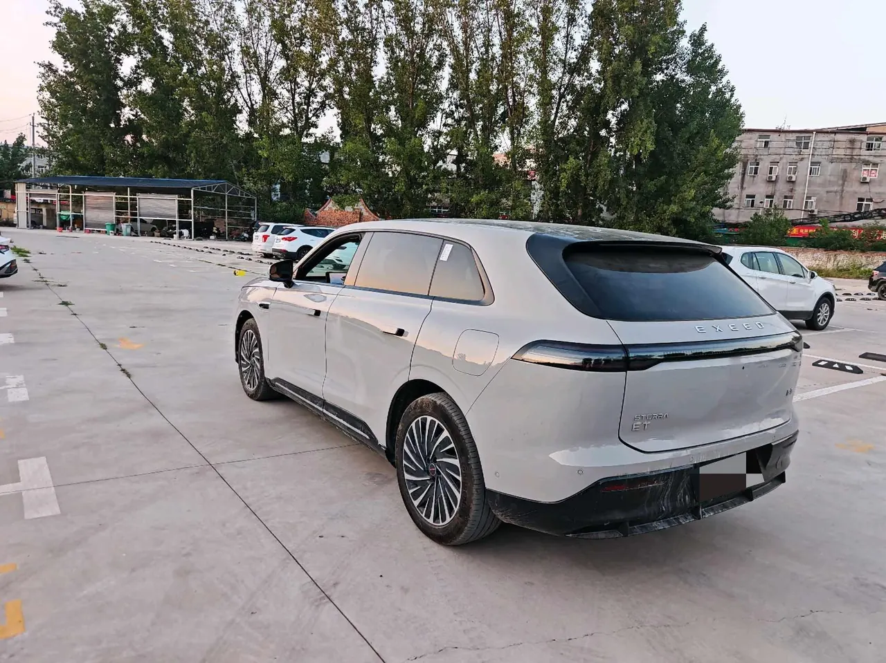 Xingtu 2025 Stelato ET 240 Ultra 4-wheel drive automatic gear 4
