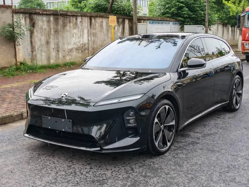 NIO 2025 ET5T 75kWh Touring automatic - View 1