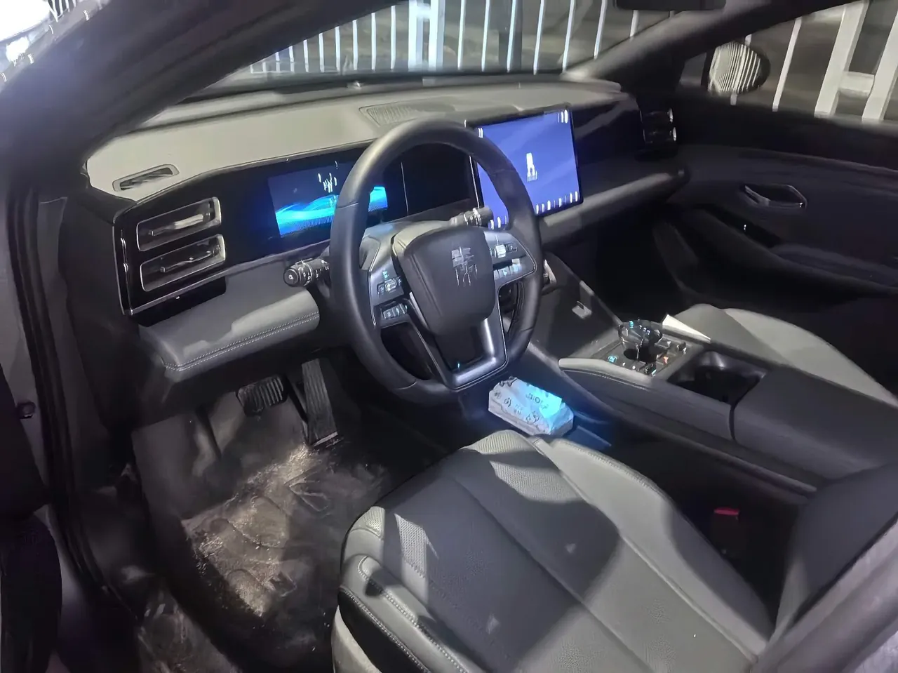 BYD 2025 Qin L DM-i 1.5 stepless smart driving version 80KM leading automatic gear 4