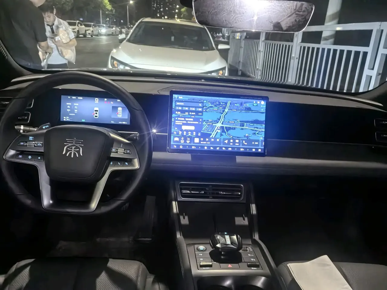BYD 2025 Qin L DM-i 1.5 stepless smart driving version 80KM leading automatic gear 6